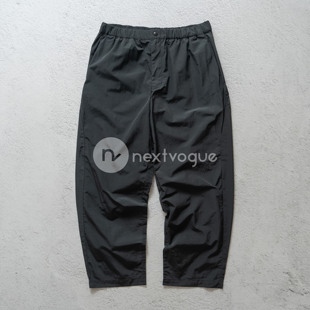 【NextVogue】Goldwin Relax Straight 再生尼龙防水直筒休闲裤25