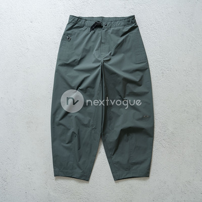【NextVogue】Oakley FGL FARI PANTS 6.0防水尼龙宽松锥形休闲裤