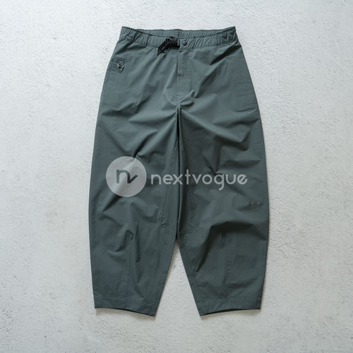 【NextVogue】Oakley FGL FARI PANTS 6.0防水尼龙宽松锥形休闲裤
