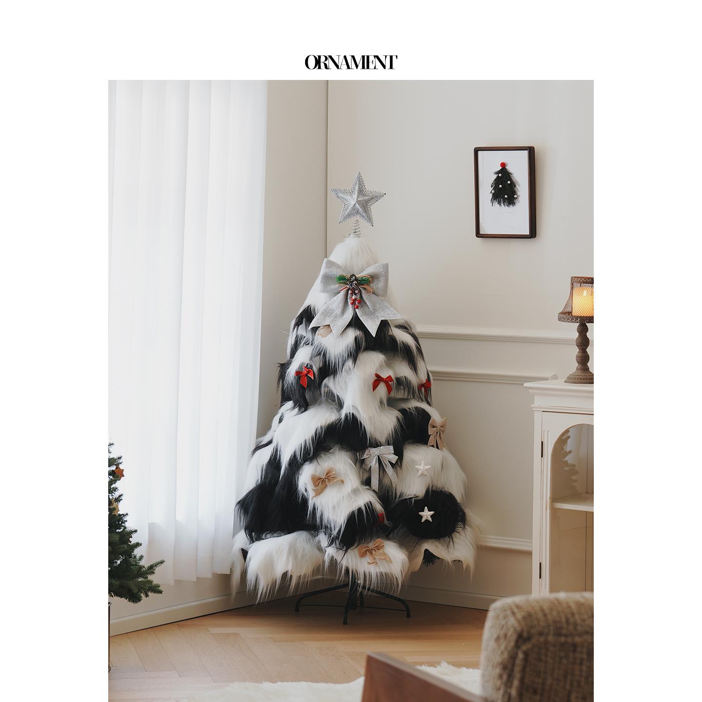 2025新款圣诞树落地摆件网红创意高级感大型ins风白色耶诞树神诞