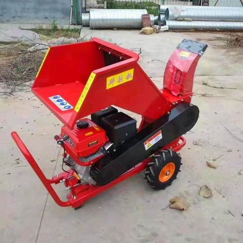 果园树叶树枝粉碎机手推式汽油碎枝机小型碎木粉碎机