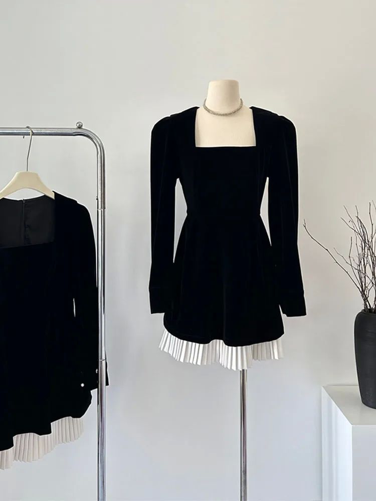 New Design Black One-Piece Frocks Puff Sleeve Square Collar