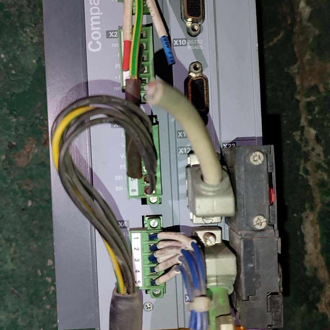 议价C3S063V2F11COMPAX3伺服驱动器 正品适用