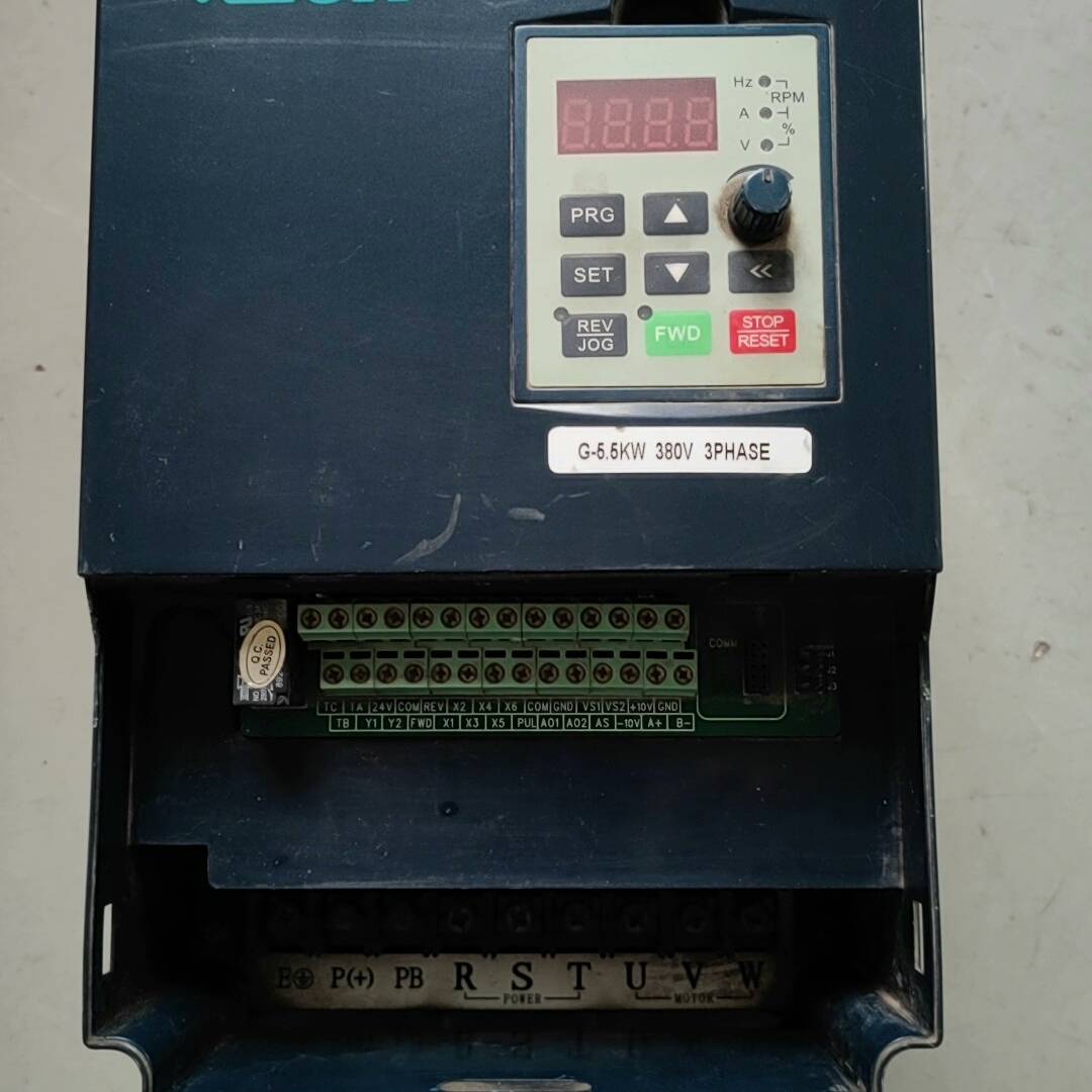 议价AC60-T3-5R5G VEICH变频器 380V适用