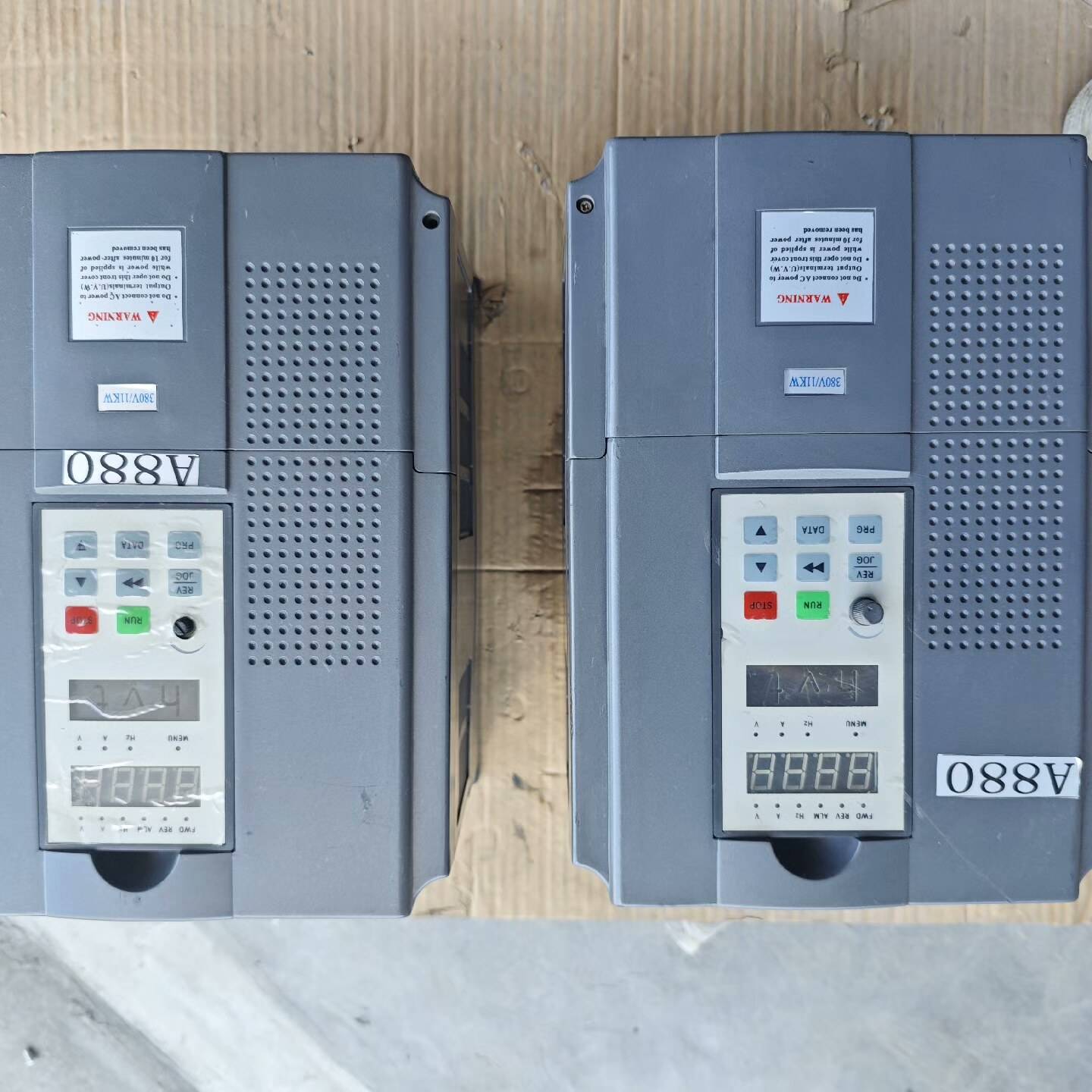 议价变频器A880-011G/015P3适用