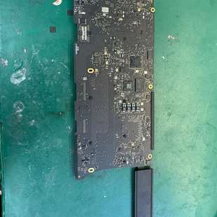 议价A1502主板2013年 i5-2.4主频+4G内存，无适用