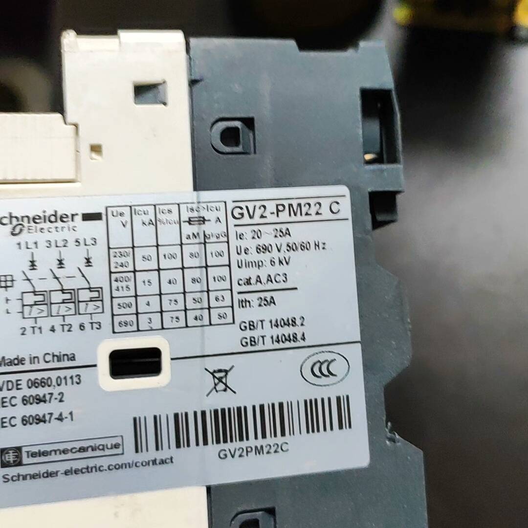 议价施耐德电动机断路器 GV2-PM22C适用