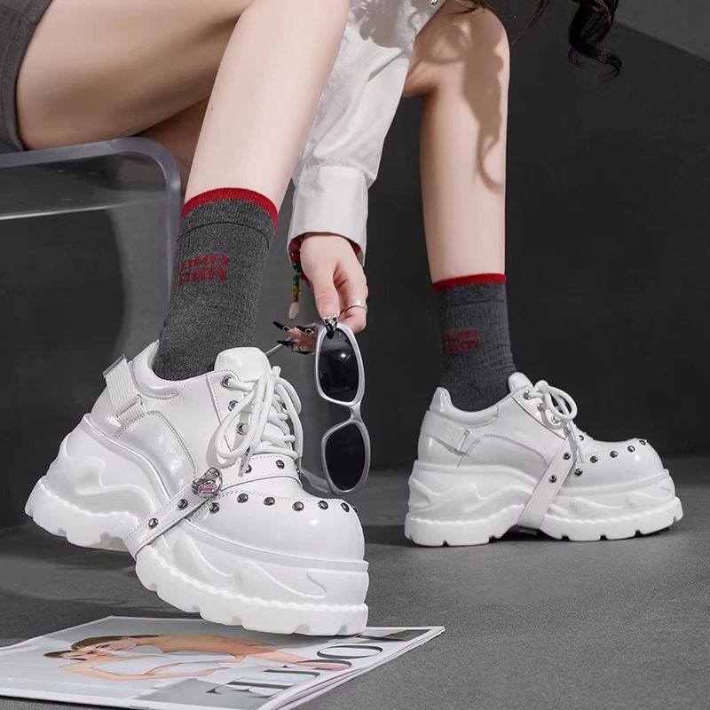 欧洲站炸街老爹鞋女增高运动鞋2026春季超火小白鞋ins潮铆钉女鞋,女鞋,老爹鞋,淘宝优惠券,粉丝福利购,淘宝优惠卷