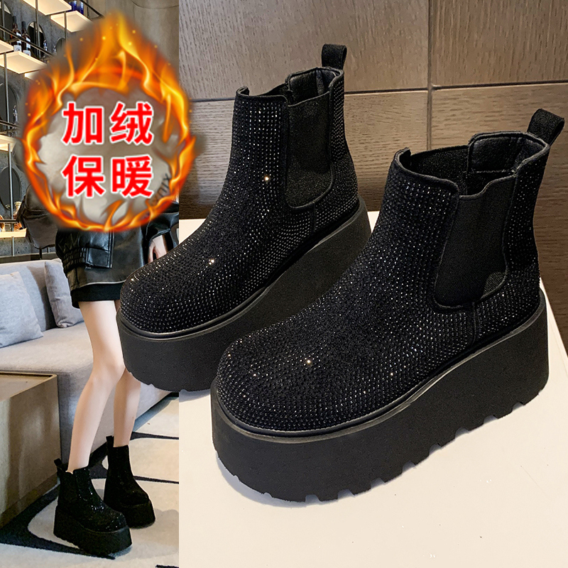 欧货厚底大棉马丁靴女