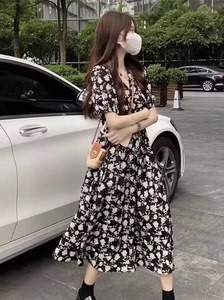 秒杀】D7新款法式纯色碎花长裙子女收腰显瘦度假风沙滩连衣裙