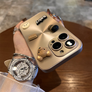 金色极光咖啡熊苹果15手机壳苹果14新款iphone15promax高级感苹果13套12防摔ProMax全包镜头Pro硅胶女PM适用