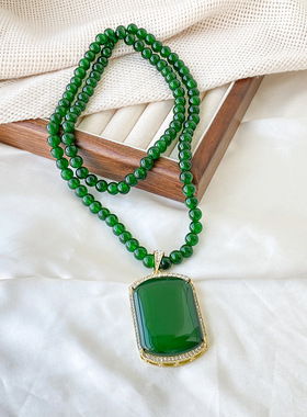 新中式祖母绿无事牌项链长款百搭高级感毛衣链简约时尚挂件吊坠