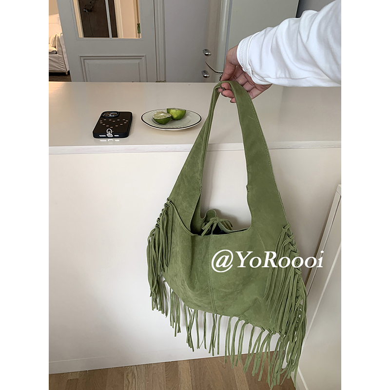 休闲简约单肩包手提包百搭饺子包