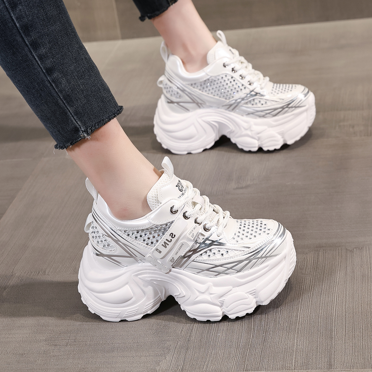 内增高老爹鞋女小个子厚底小白鞋