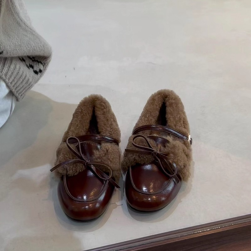 法式玛丽珍毛毛鞋女2025冬季新款通勤复古加绒乐福鞋平底保暖棉鞋