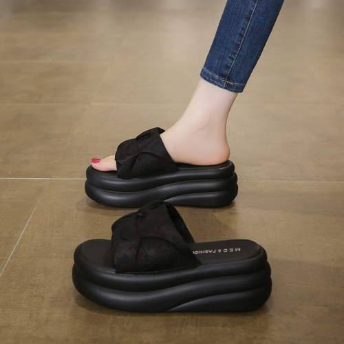 高级感凉拖鞋女夏外穿2025新款时尚百搭小个子增高厚底休闲沙滩鞋