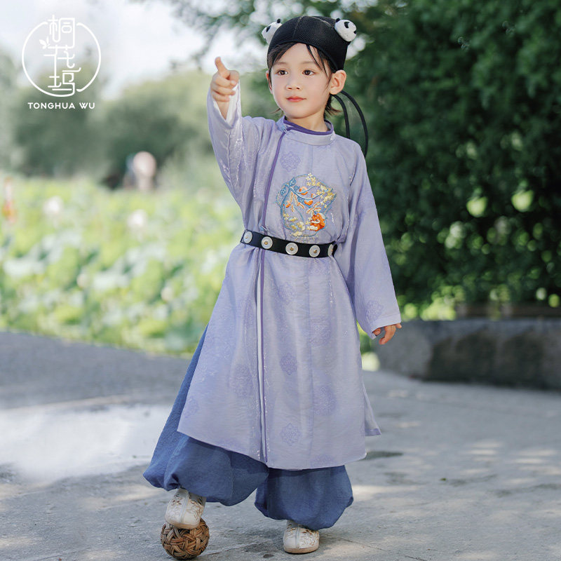 桐花坞男童春秋唐制圆领袍汉服图片