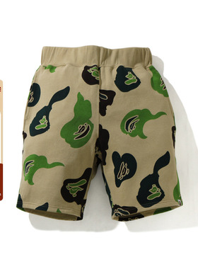 BAPE男装春夏满幅撞色猿人迷彩图案卫裤短裤153023G