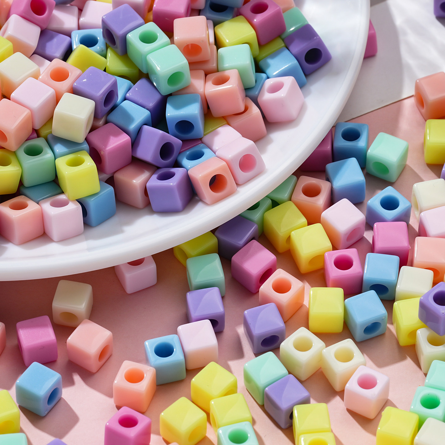 7mm亚克力彩色方块珠大孔珠手工串珠diy手串项链手机链挂绳配件,饰品/流行首饰/时尚饰品新,其他DIY饰品配件,淘宝优惠券,粉丝福利购,淘宝优惠卷