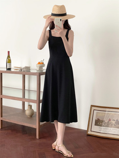 黑色西装裙方领吊带裙女2025春季新款气质连衣裙赫本风小个子长裙