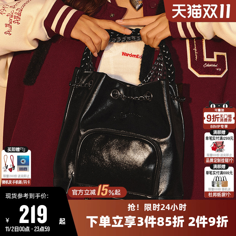 Champion冠军25新款秋冬水桶包单双肩背包女时尚挎包锁链潮流情侣