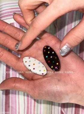 韩国代购 reina法国进口高级感施华洛彩色钻椭圆边夹鸭嘴夹发夹