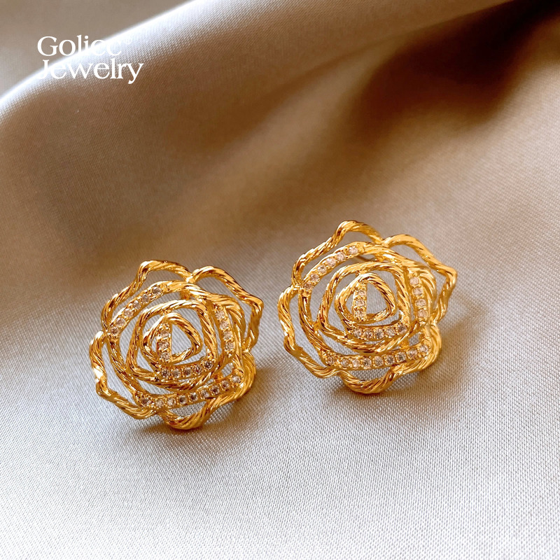 古里雅金色镂空花朵耳钉高级感