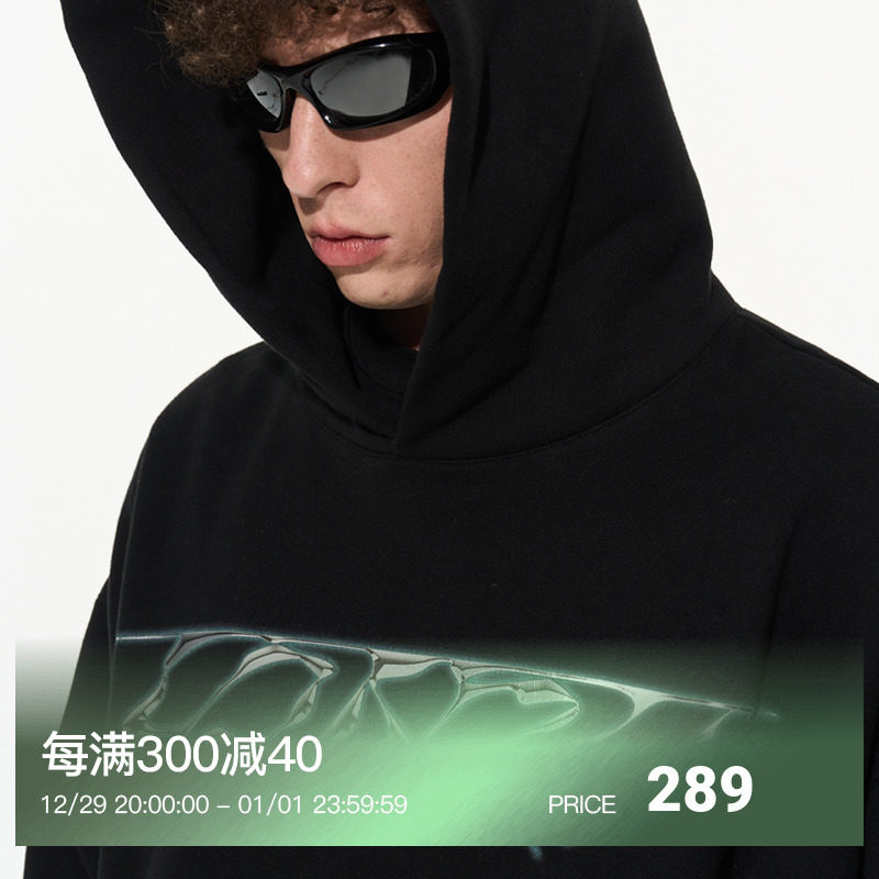 LOUNQU液态金属字母印花潮牌连帽卫衣秋冬加厚宽松情侣帽衫