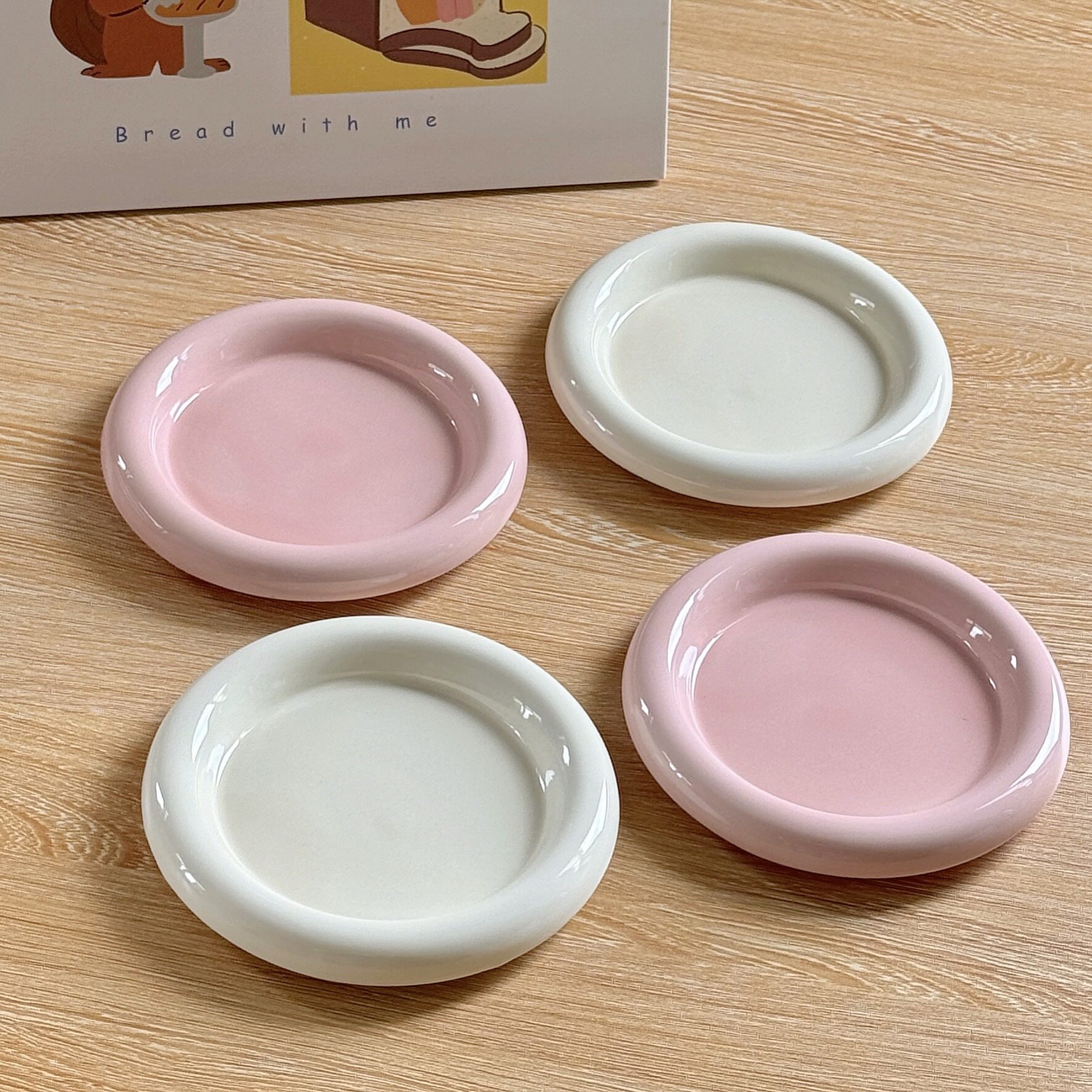 猫餐盘陶瓷高颜值宠物狗狗吃饭盘子防打翻猫粮盘饭盘可爱猫咪食盆