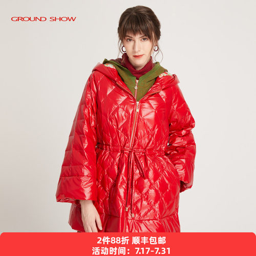 新款红色棉服保暖舒适棉衣女