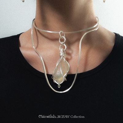 奇虚乐Chicxūlab 恒栖之环Symbiosis 利比亚陨石玻璃 素银项圈