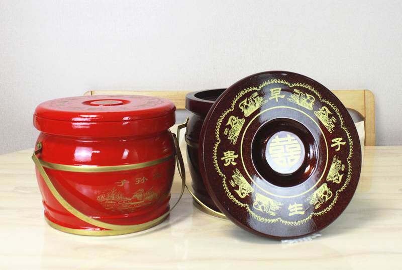实木子孙桶结婚用品老式陪嫁子孙宝桶摆件大号木桶马桶子桶大红色