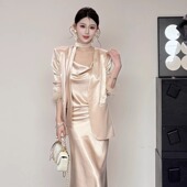 25346 设计感轻奢小众外套高腰鱼尾裙套装 小诺本人休闲西装 女春款