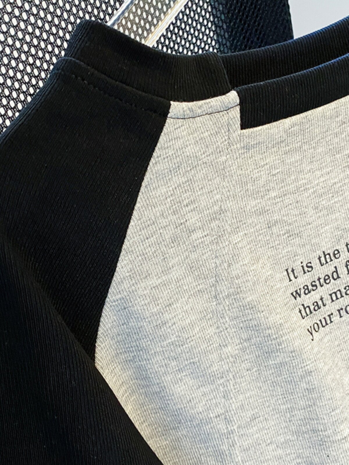 수출 대외 무역 라벨 컷 싱글 카운터 통관 철회 및 유출 불규칙한 라글란 배색 스플라이싱 남성용 긴팔 티셔츠