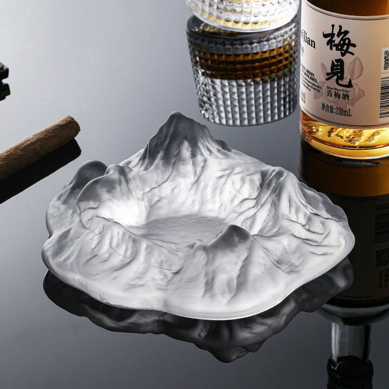 北欧轻奢冰山烟灰缸家用办公室茶几桌面摆件雪茄缸防飞灰装饰