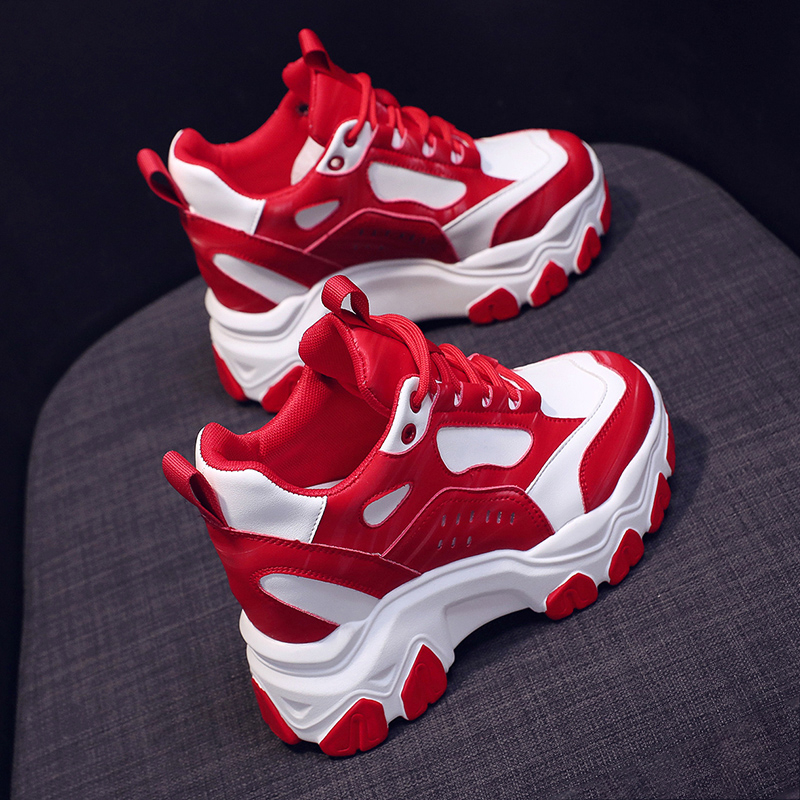 内增高赐爵休闲薄利多销