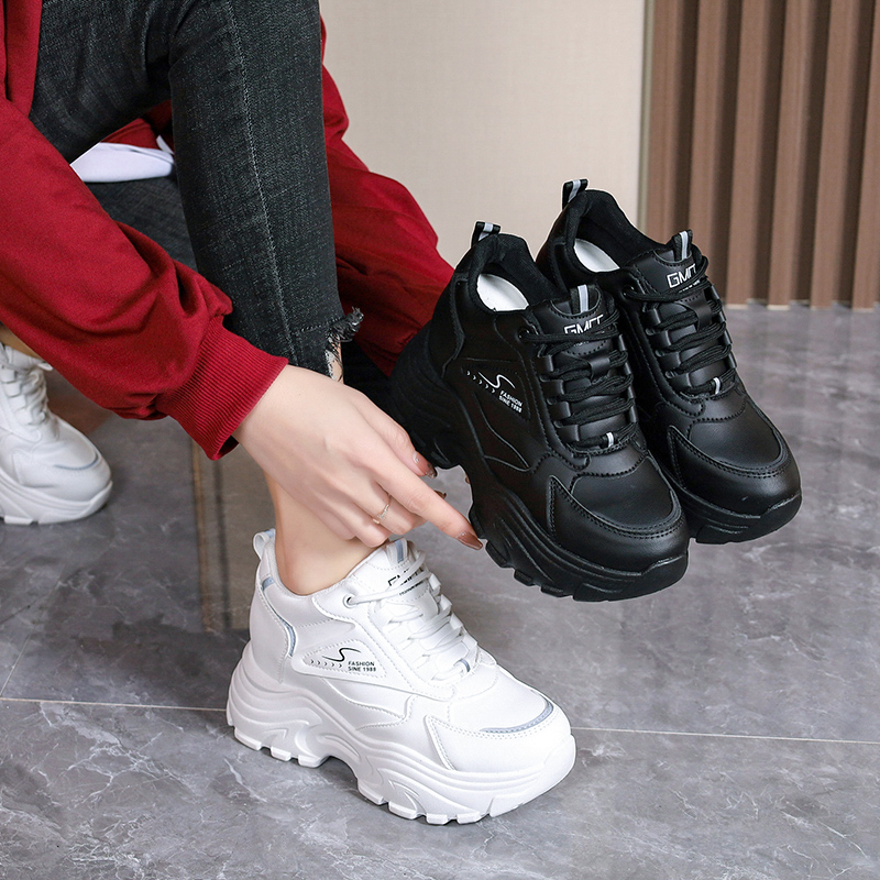 厚底内增高圆头运动鞋女