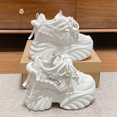 赐爵超火10cm内增高老爹鞋