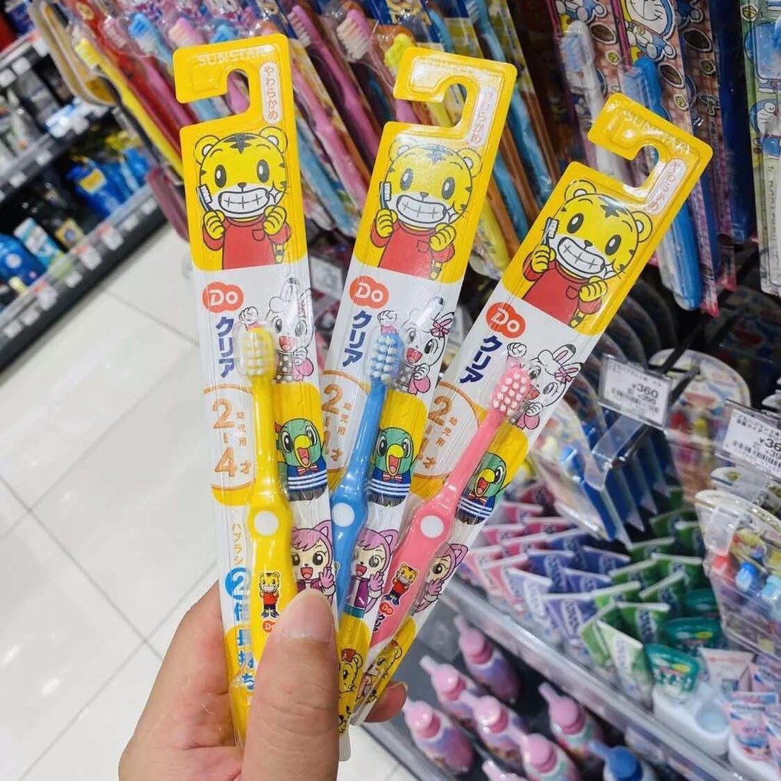 日本采购幼儿童宝宝冰雪奇缘艾莎乳巧虎乳牙护齿牙刷单支装3-12岁