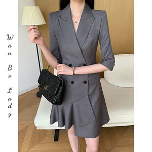 灰色西装连衣裙女高级感洋气质名媛收腰职业正装时尚小香风工作服