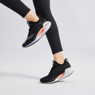 中国李宁女鞋跑步鞋绝影Essential女子反光轻量䨻弹速跑鞋ARRS008