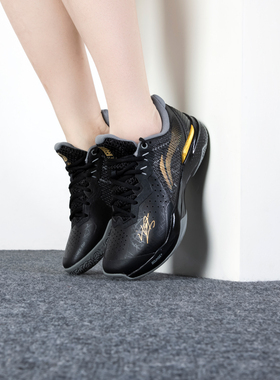 中国李宁羽毛球鞋谌龙雷霆黑金签名䨻减震回弹包裹稳定 AYAS034