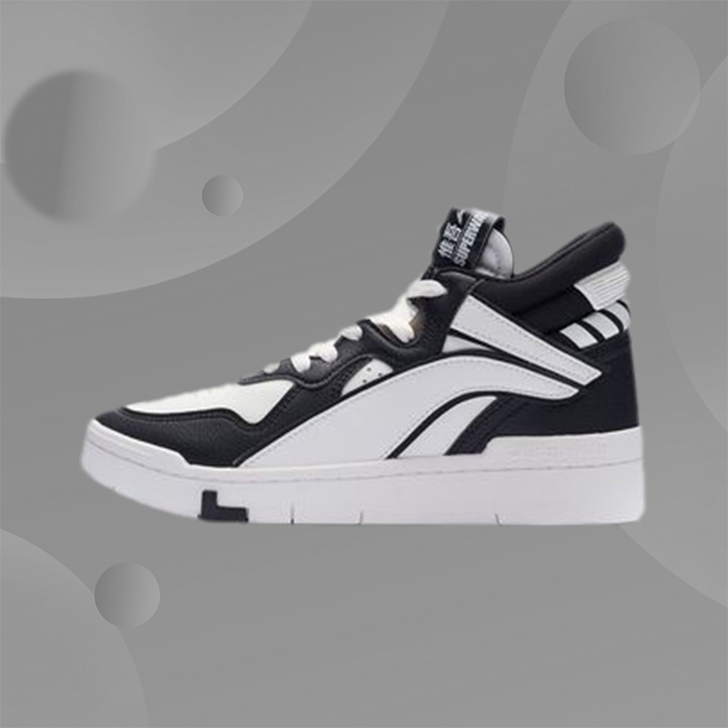 李宁女子运动休闲板鞋冬季新款惟吾经典高帮小白鞋AGCR234