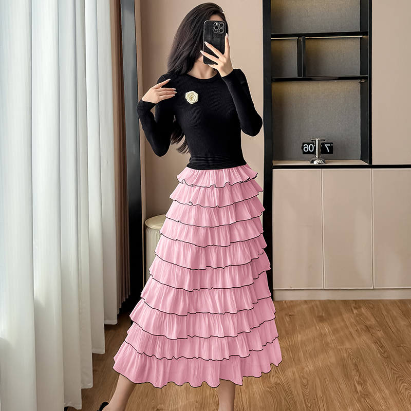 法式小香风连衣裙巨好看的早秋冬绝美内搭打底黑色假两件针织长裙