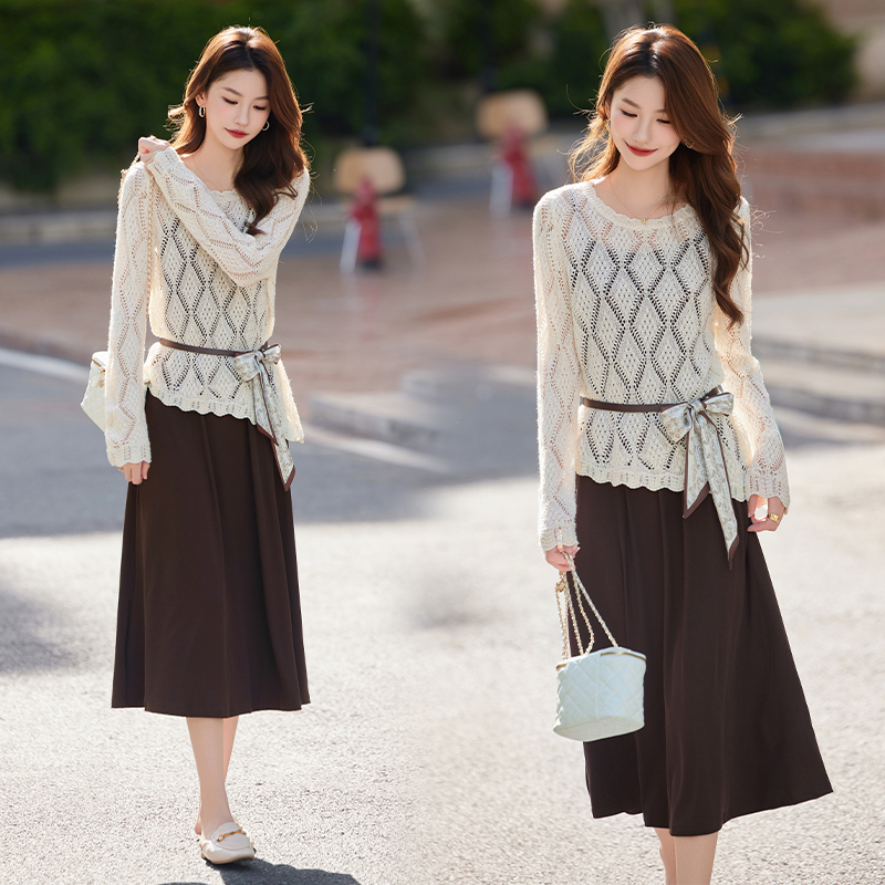 吊带连衣裙女2025早秋新款简单大方高级感气质针织长袖套装裙穿搭