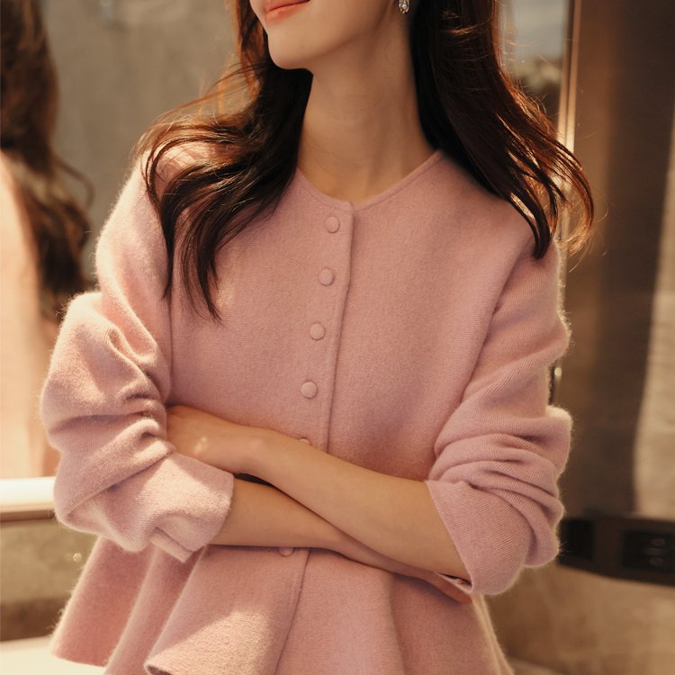 怡情雅室 温柔又浪漫!收腰荷叶下摆 单排扣羊毛针织开衫外套 冬