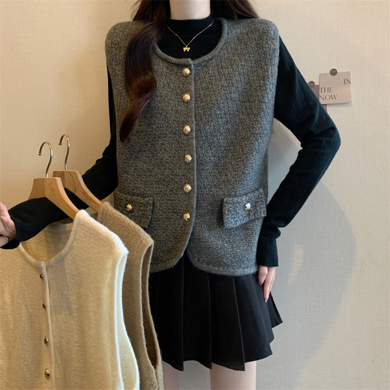 实拍大码小香风针织毛衣马甲背心女秋冬胖MM设计感叠穿坎肩外套