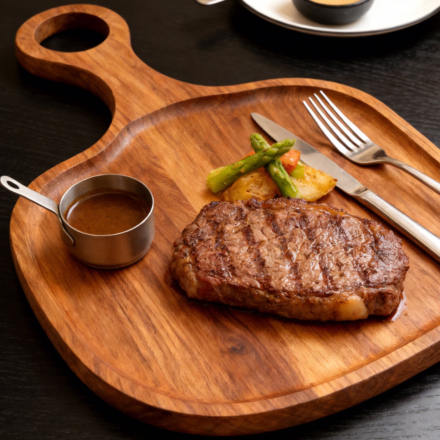 天然实木牛扒板西餐厅牛排专用托盘沙比利木质餐盘餐厅专用食物垫