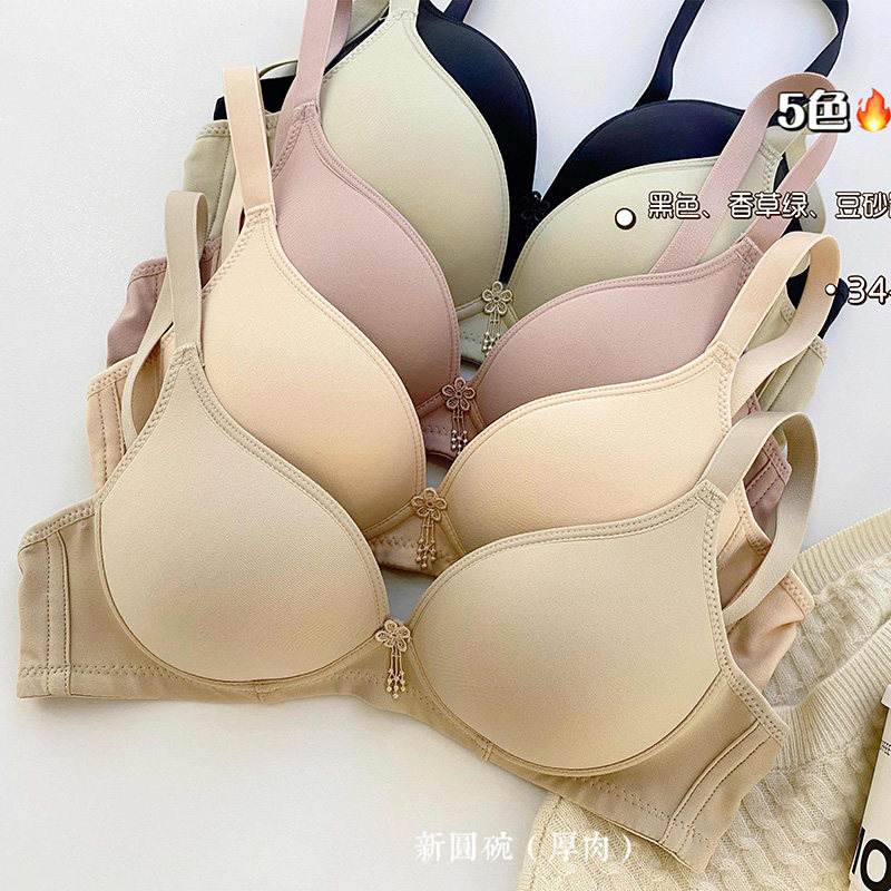莹嫦2026新款妈妈内衣女文胸中老年妇女大码无钢圈大胸显小乳罩薄