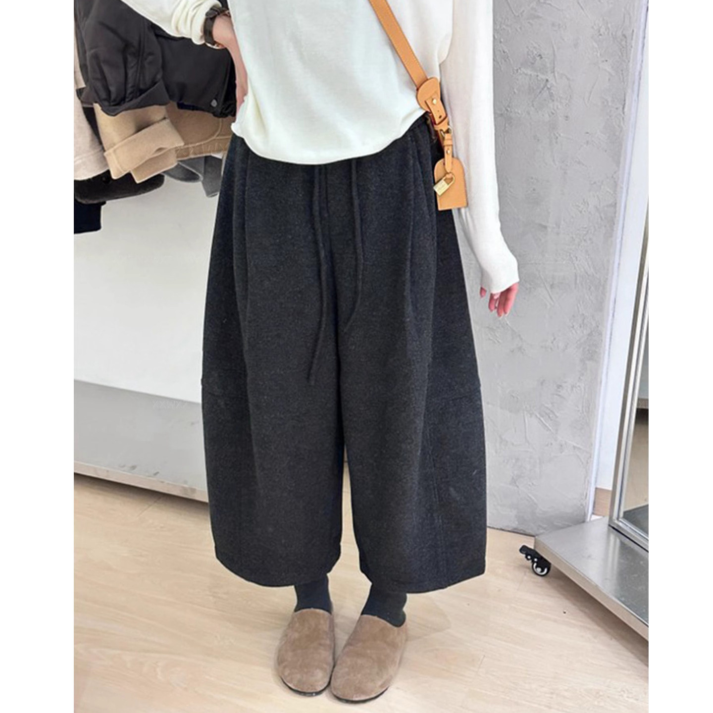 深灰色八分毛呢裤女秋冬新款小个子显高休闲加绒加厚七分阔腿裤